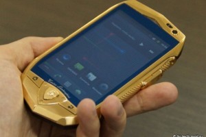 Tonino Lamborghini, smartphone e tablet di lusso
