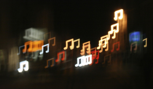 Come ascoltare musica in streaming gratis e senza limiti