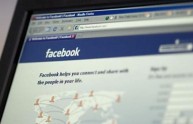 Facebook: nonostante il divieto, in continuo aumento gli iscritti under 13