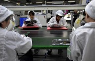 iPhone 5, gli operai Foxconn in condizioni disumane per produrlo