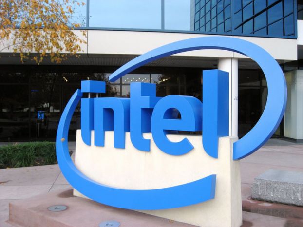 Intel è pronta ad invadere il mercato degli smartphone