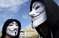 Anonymous buca il sito della polizia: resi disponibili 3500 files