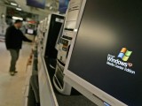 Foto che mostra il logo di windows XP su un computer