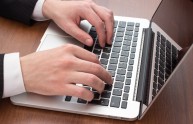 Come riavviare il Mac con la tastiera