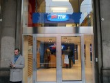 Foto che mostra la parte esterna di un centro TIM